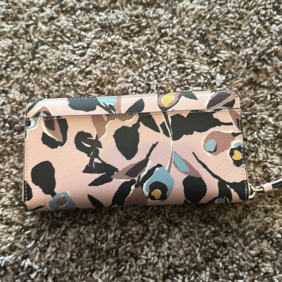 Kate spade large zip around wallet - Picture 5 of 6